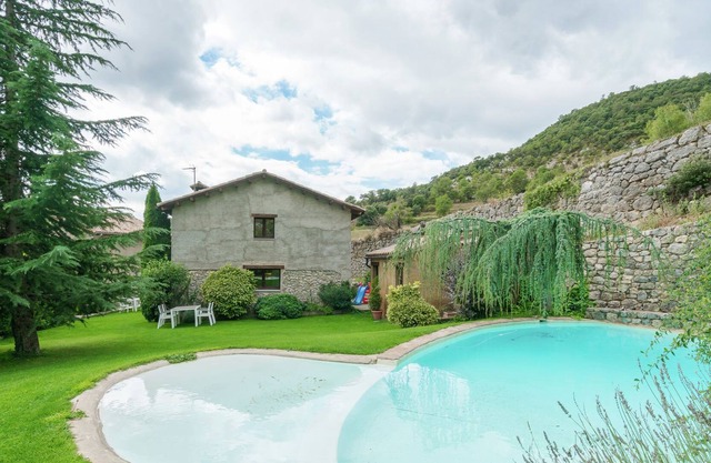 Serene Cottage in Cambrils near Port del Comte