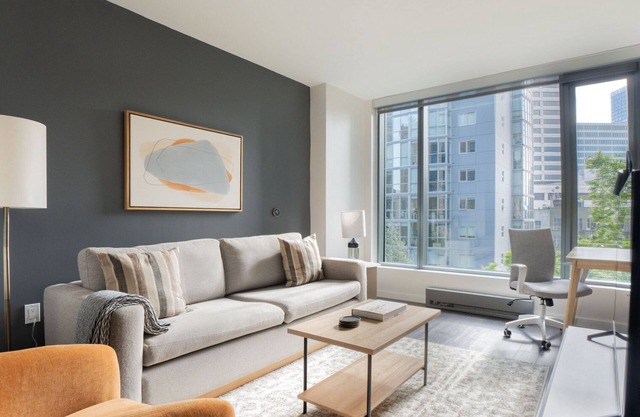 Serene Hayes Valley 1BR w/Movie Theater, nr Bars & Shops, by Blueground