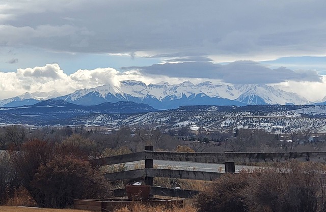 Serene Mountain Retreat with Breathtaking Views – 1.5 Hrs from Telluride!