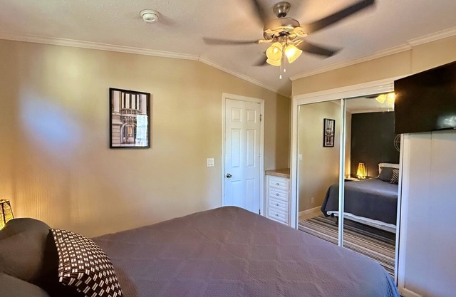 Serenity Cabin – Your Cozy Retreat Near Tampa