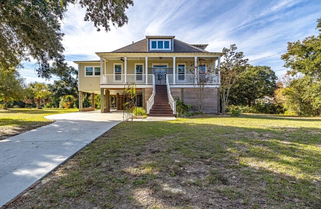 Serenity Shores Pool Beach View Sleeps 10