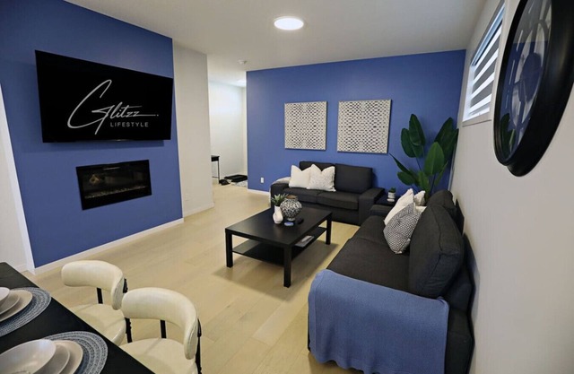 Seton 4BR Family Home | King Bed | Near Hospital