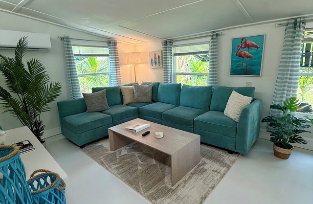 Shady Acres Owner’s Suite