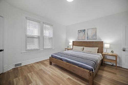 Shadyside, Pittsburgh !E Modern and Bright Private Bedroom with Shared Bathroom