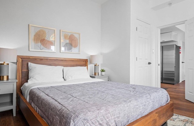 Shadyside/Pittsburgh, Modern & Bright 1 Bedroom with Free Parking