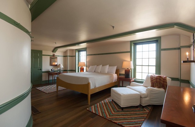 Shaker Village of Pleasant Hill
