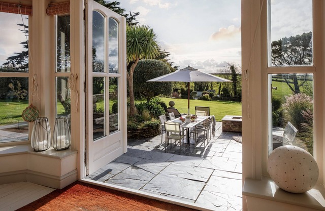 Shalmar Hollow - Rock - sleeps up to 12 - perfect for family groups