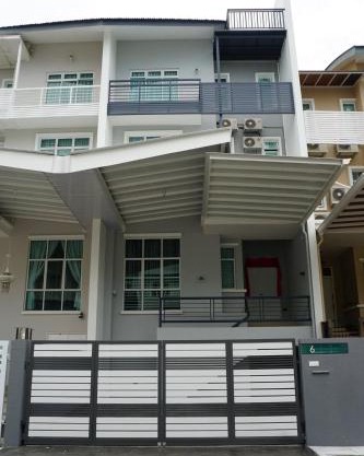 Shamrock Boutique Villa - Stay for 12 person