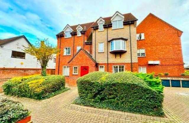 Shefford Serenity Apartment In The Heart of Town