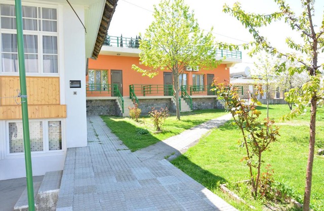 Sheki Panorama Guest House