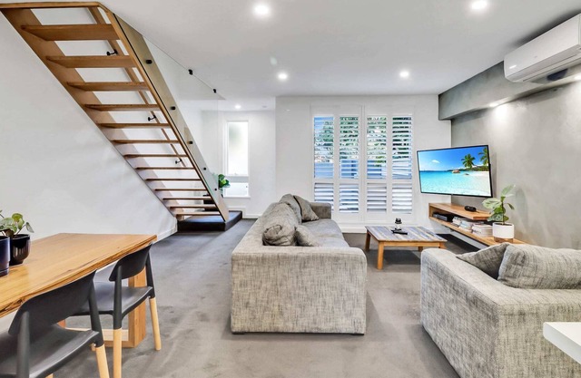 Sherbourne Retreat in Newtown