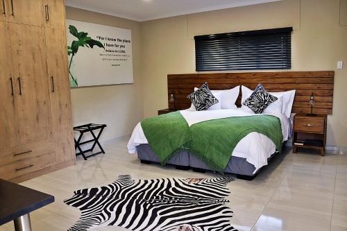 Shiloah Self - Catering & and Guesthouse Unit 2