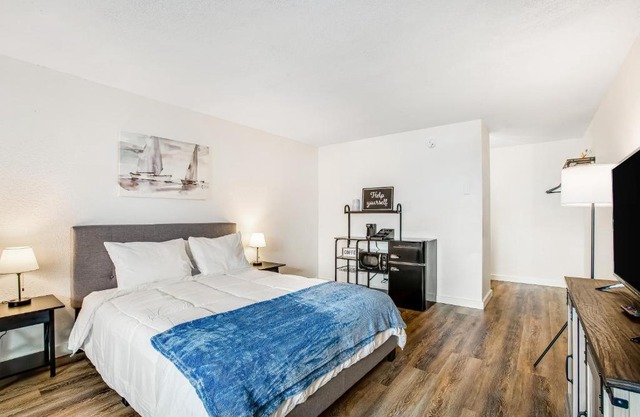 Silver Sands - Room 18