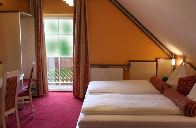 Single room, shower, WC - Hotel-Garni Thermenglück