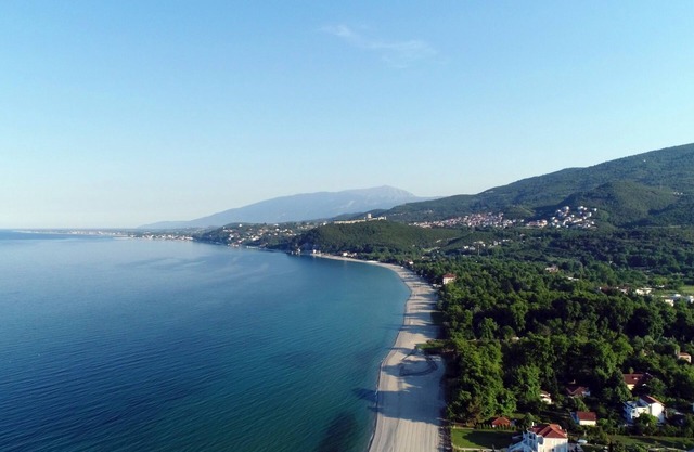 Sintrivanis Beach Resort