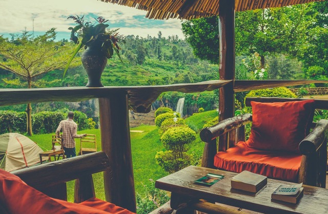 Sipi Falls lodge