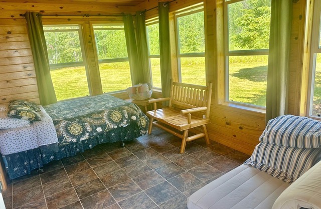 Skøgarmaör Meadow Cottage, Lake Of the Woods, Ward Island