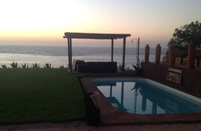 Skhirat: STANDING WATERFRONT VILLA WITH POOL