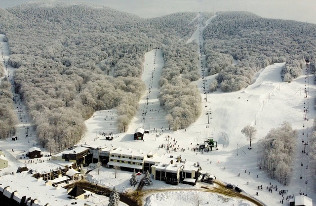 Ski BoltonValley VT PresWkFeb14-21 Slopeside 1bdrm 2fulbth slps8