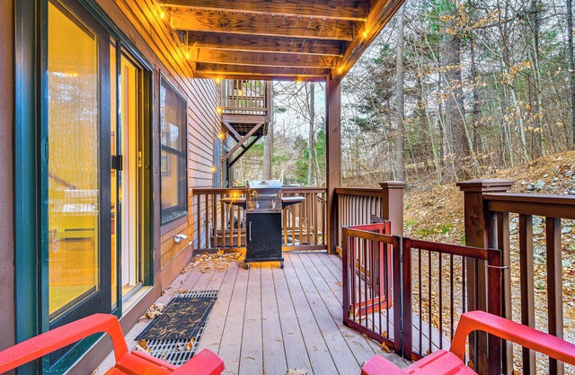 Ski-In/Ski-Out Condo at Pleasant Mountain!