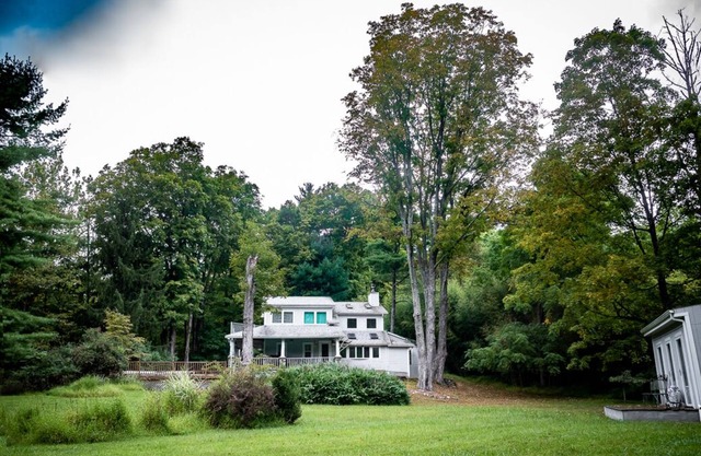 SKY, HIKE, STARGAZE, FOREST BATH, SWIM BY STREAM IN THE SHAWANGUNK MOUNTAIN
