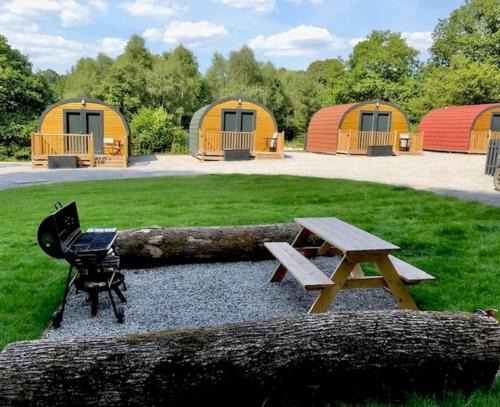 Sky Pod 1 Pet Friendly