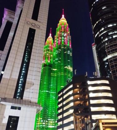 Sky suites KLCC by Morseda