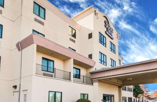 Sleep Inn & Suites Winchester near University