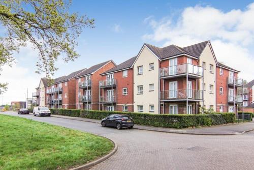 Sleeps 4 6 pet friendly parking nr nec Warwick uni