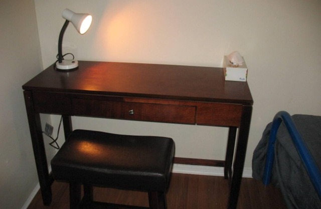 Small affordable Studio near UQAM.