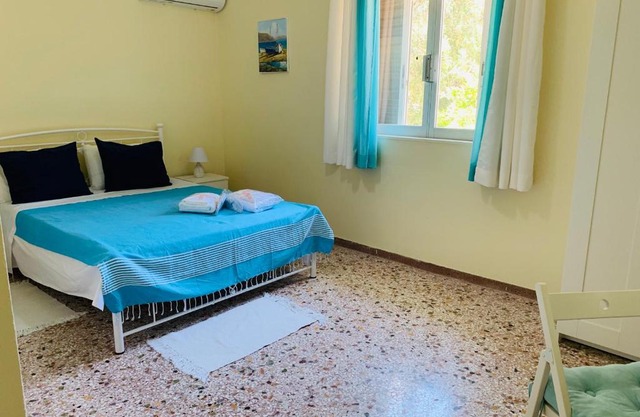 Small Apartment in Markopoulo center