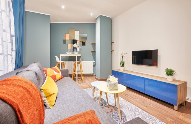 Small & Convenient Studio Apartmentn