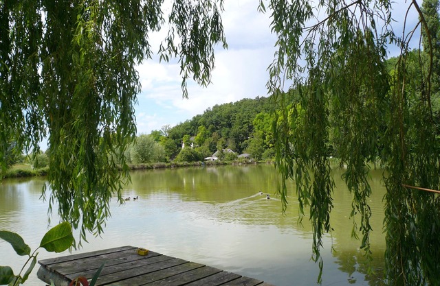 Small corner for sinners and hikers, calm relaxation in the country.