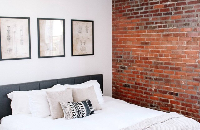 Small-Town Loft: Mayberry- Modern Comfort in 1890 Historical Brick Building