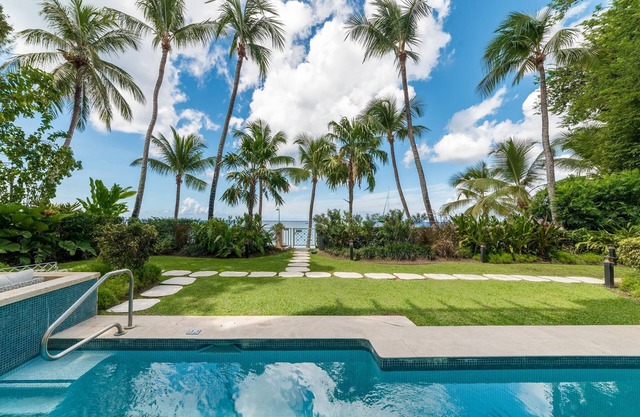 Smugglers Cove 4 at St James by Personal Villas - Stunning Tropical Haven