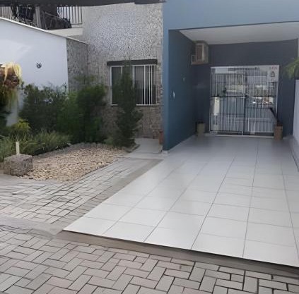 Sobrado na praia, super aconchegante perto do Mar.