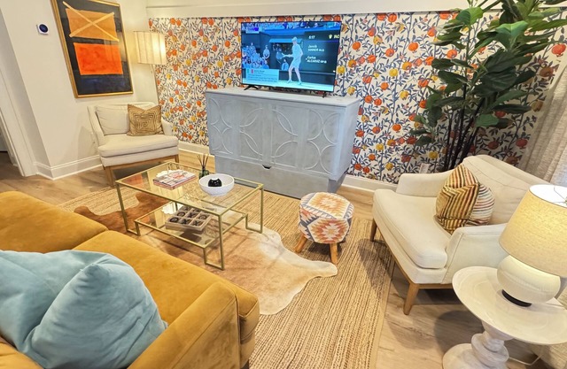 Sole Good - Oxford -sleeps 4 close to campus- style of Graduate or Oliver Hotel