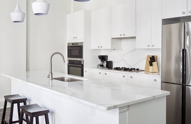 Sonder Lafayette Square | Two-Bedroom Apartment w/ Balcony