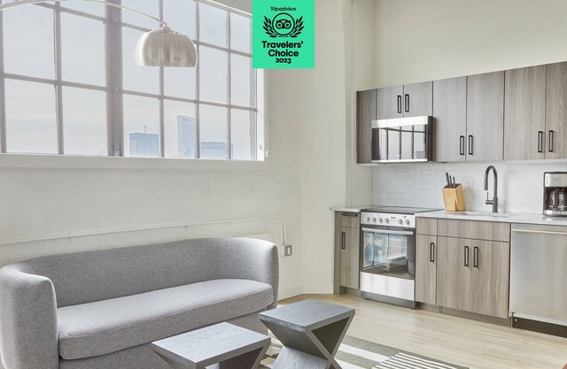 Sonder The Tidewater | One-Bedroom Apartment