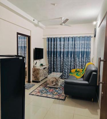 Sonyas Riverside Escape 05 Near EON IT Park