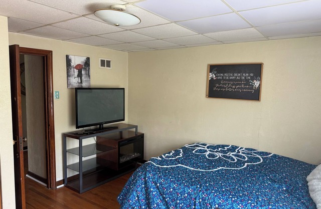 Soothing apartment with WiFi in vibrant Pittsburgh