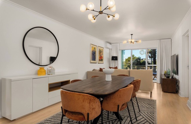 Sophisticated Century City Apartment | Pool