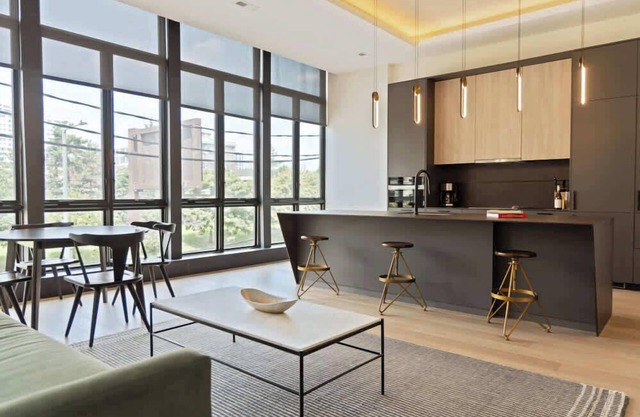 Sosuite | 1Bed Apt Acc. w Roof Deck, Gym, Laundry