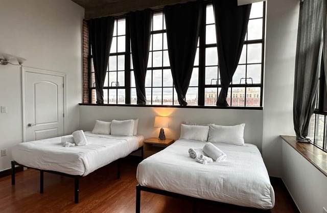 Sosuite 2BR Apt w W D Gym On-site Restaurant