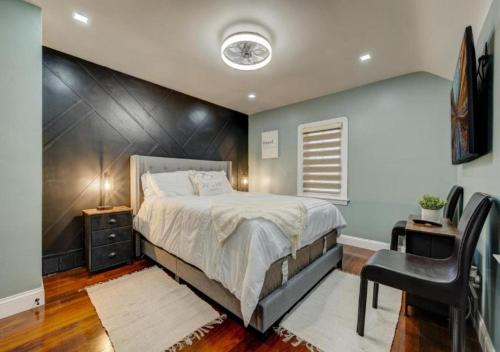 South Euclid Home 10 Minutes to Cleveland Clinic