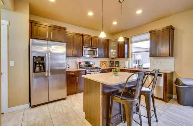 South Salt Lake Home with Hot Tub 7 Mi to Downtown