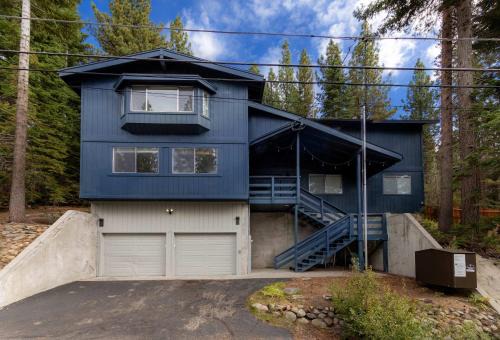 Southern Pines Arcade Games & Foosball for Kids