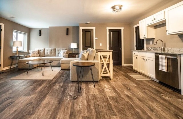 Southside Flats Apartment