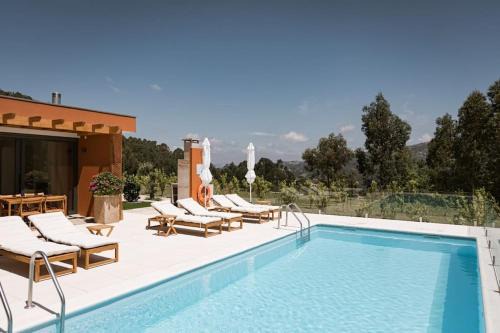 Souto Village - by RowdHouses - Private Pool & Lemon Farm