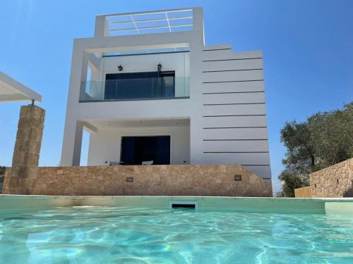 Souvala/Aegina. Excellent location Luxury villa.